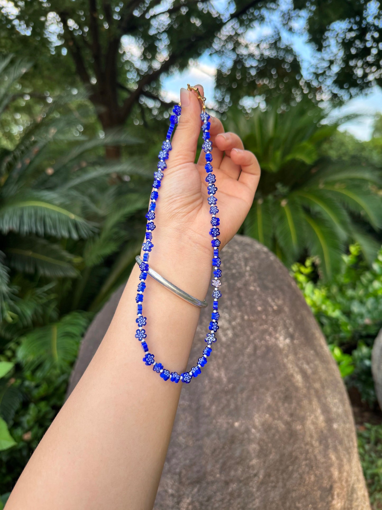 Cobalt Daisy Chain Necklace