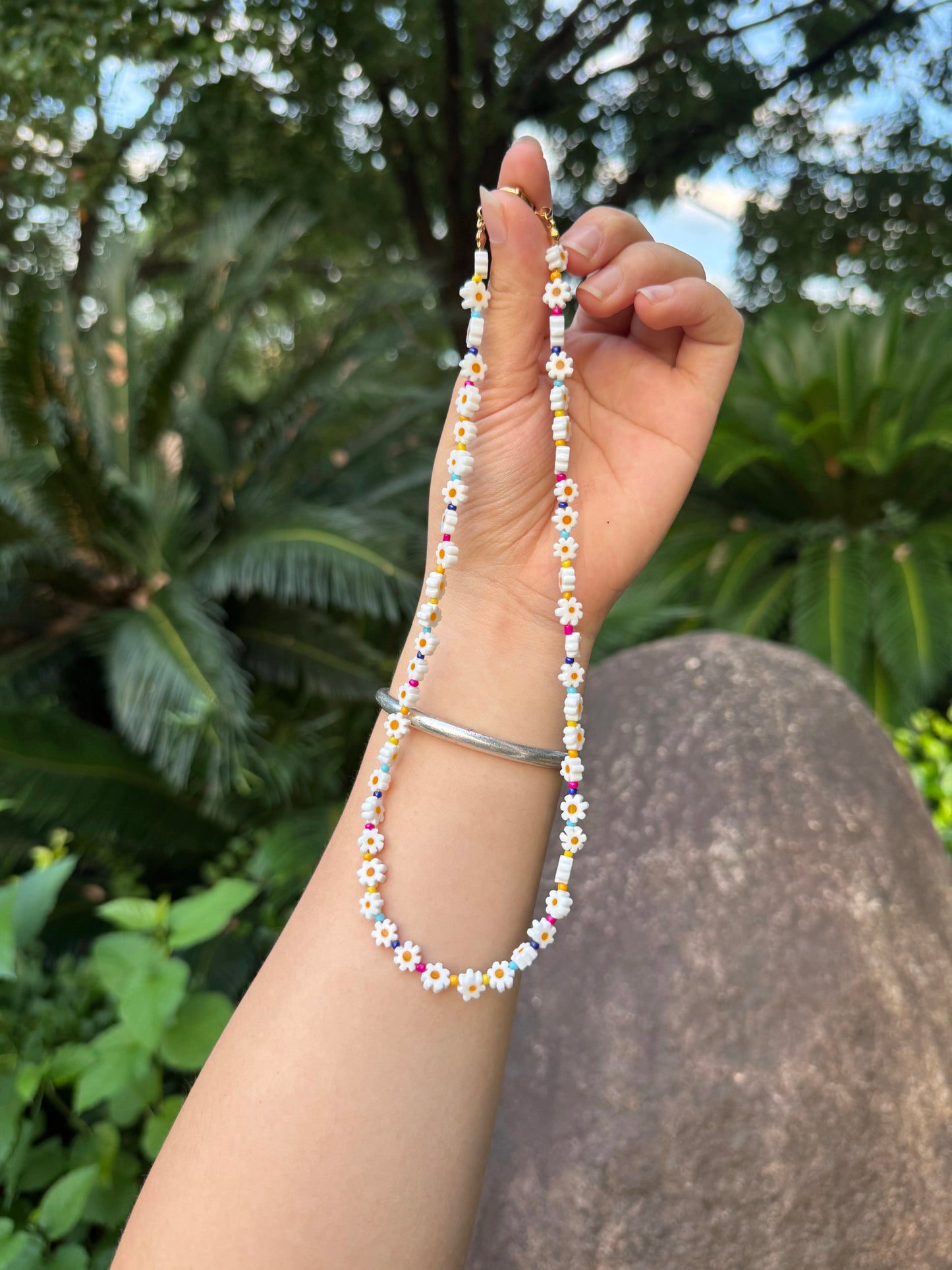 Confetti Daisy Chain Necklace