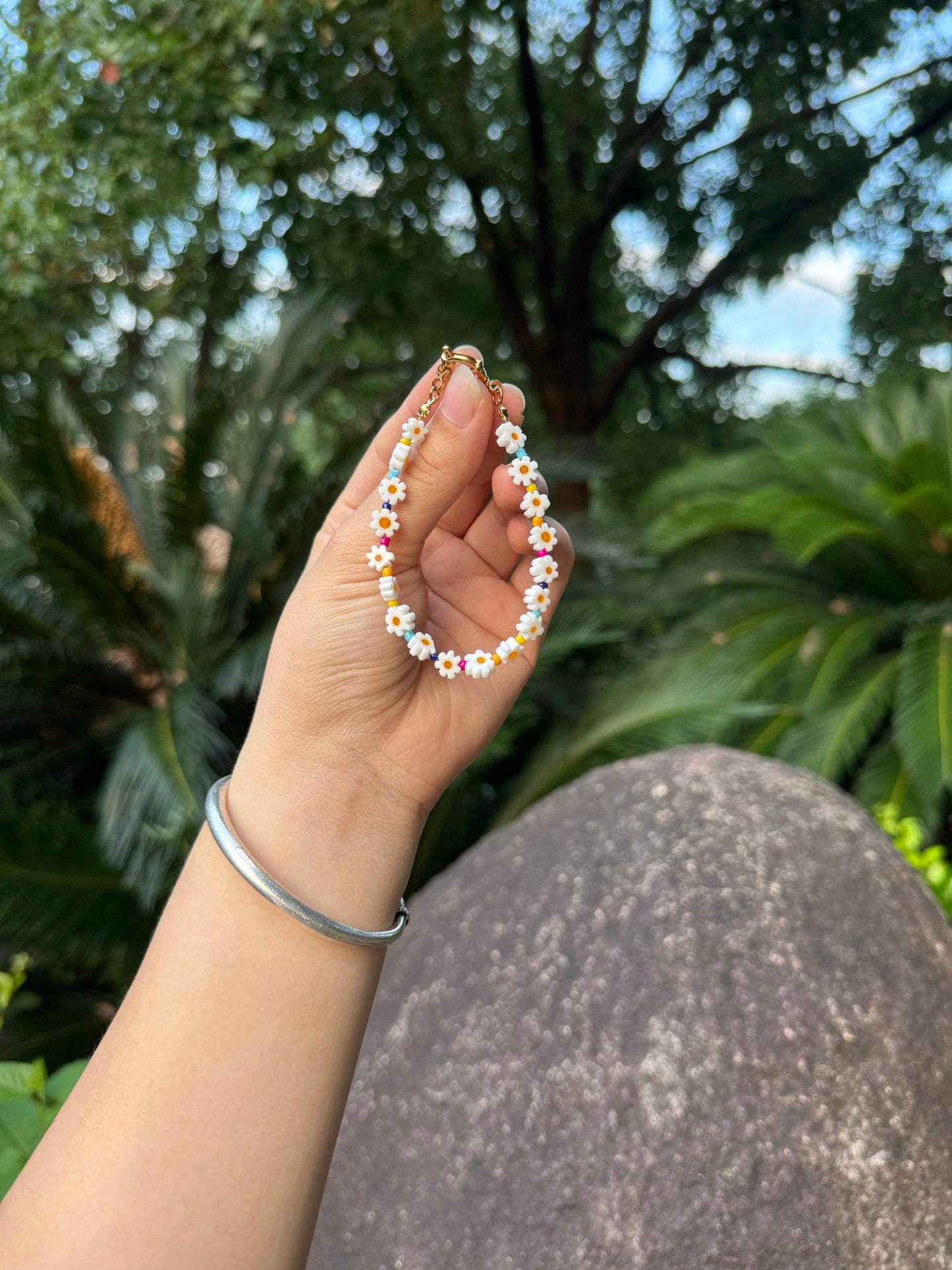 Confetti Daisy Chain Bracelet
