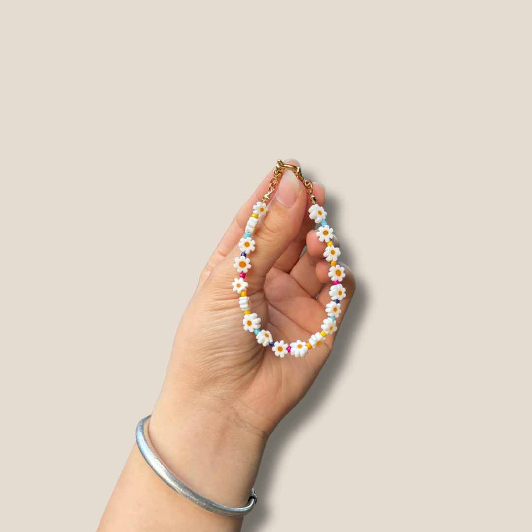 Confetti Daisy Chain Bracelet