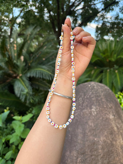 Confetti Daisy Chain Necklace