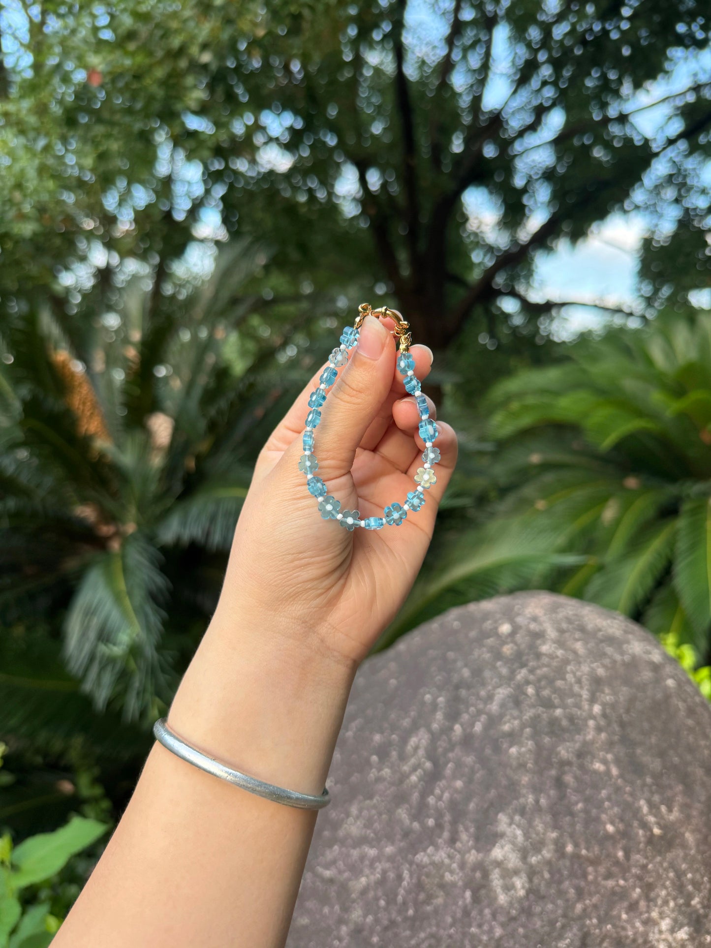 Aqua Daisy Chain Bracelet